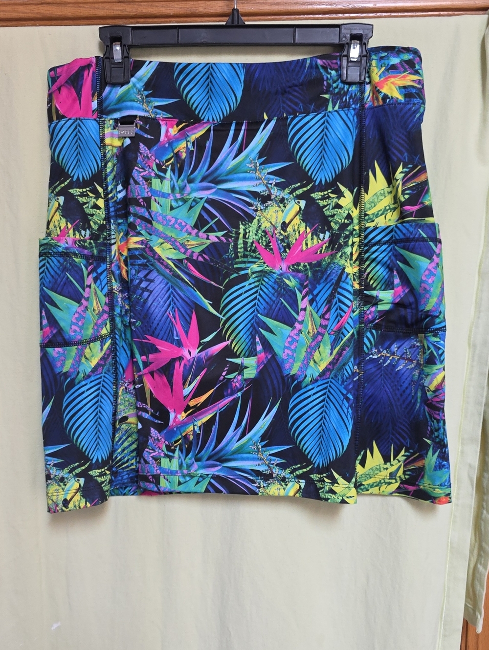 NWT Nancy Lopez Tropical Print Pocket Skort - Bright Blue, Pink & Green